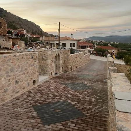 Сasa de vacaciones Nori House